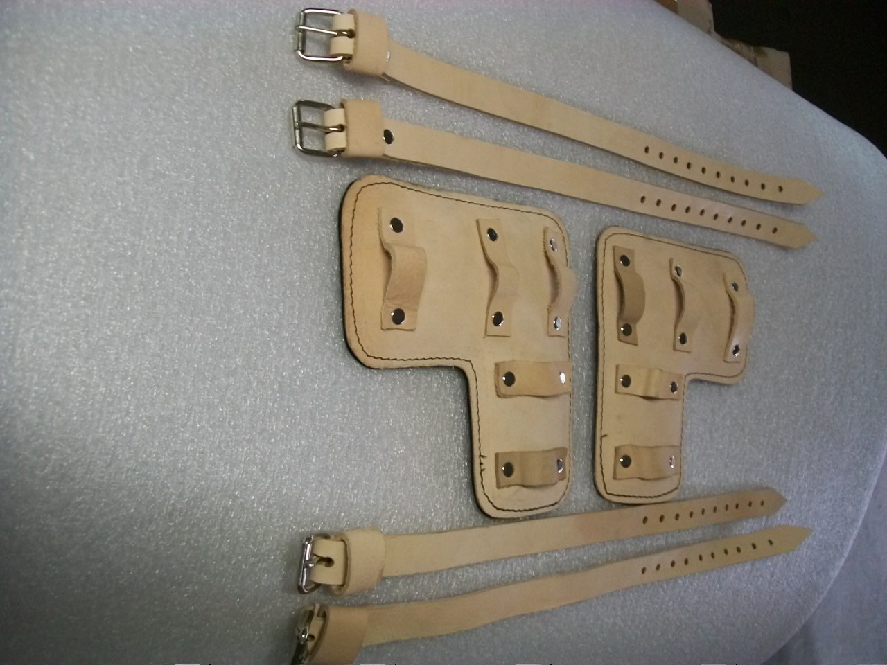 Conjunto de Almofadas e Correias para Esporas C-141L