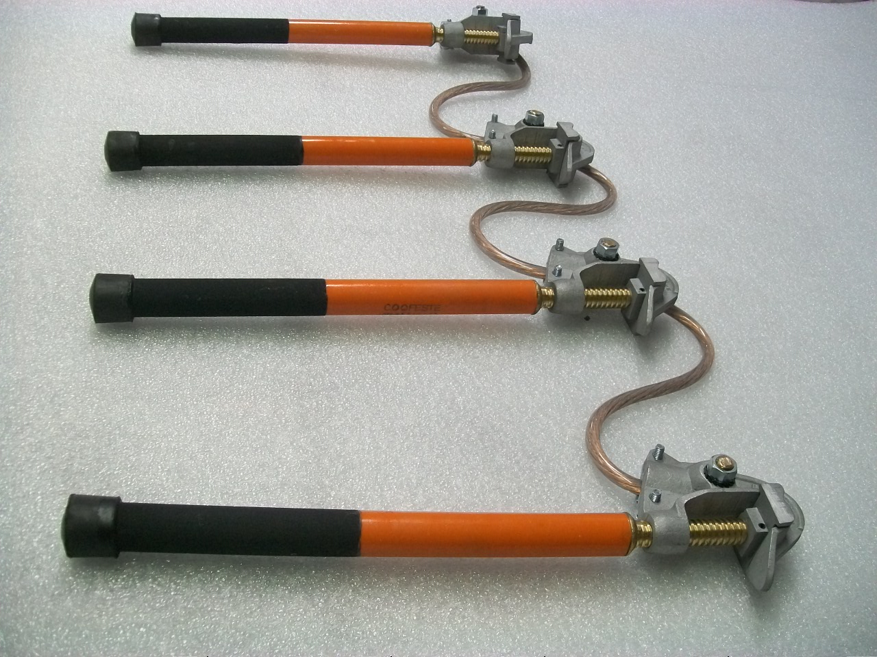 Conjunto de Aterramento Secundário C-448